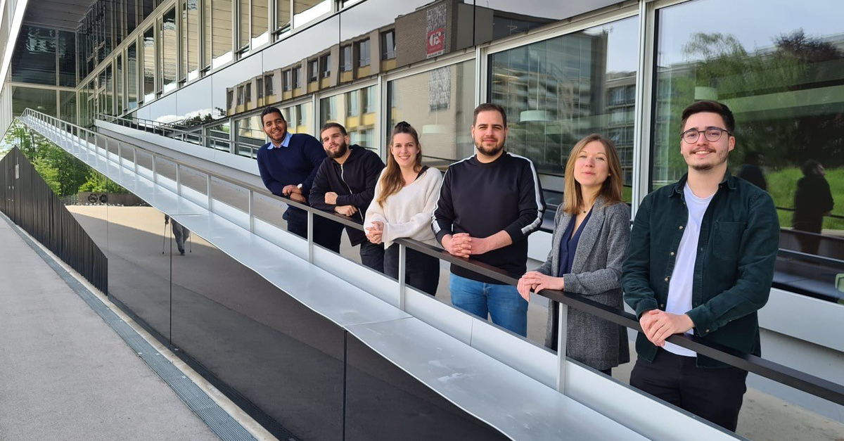 Aziz Orfia, Adriano Turrisi, Hélène Dessonnaz, Louis Koller, Anaïs Muller et Luis Miranda